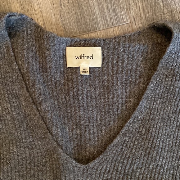 Wilfred sweater - Picture 2 of 2